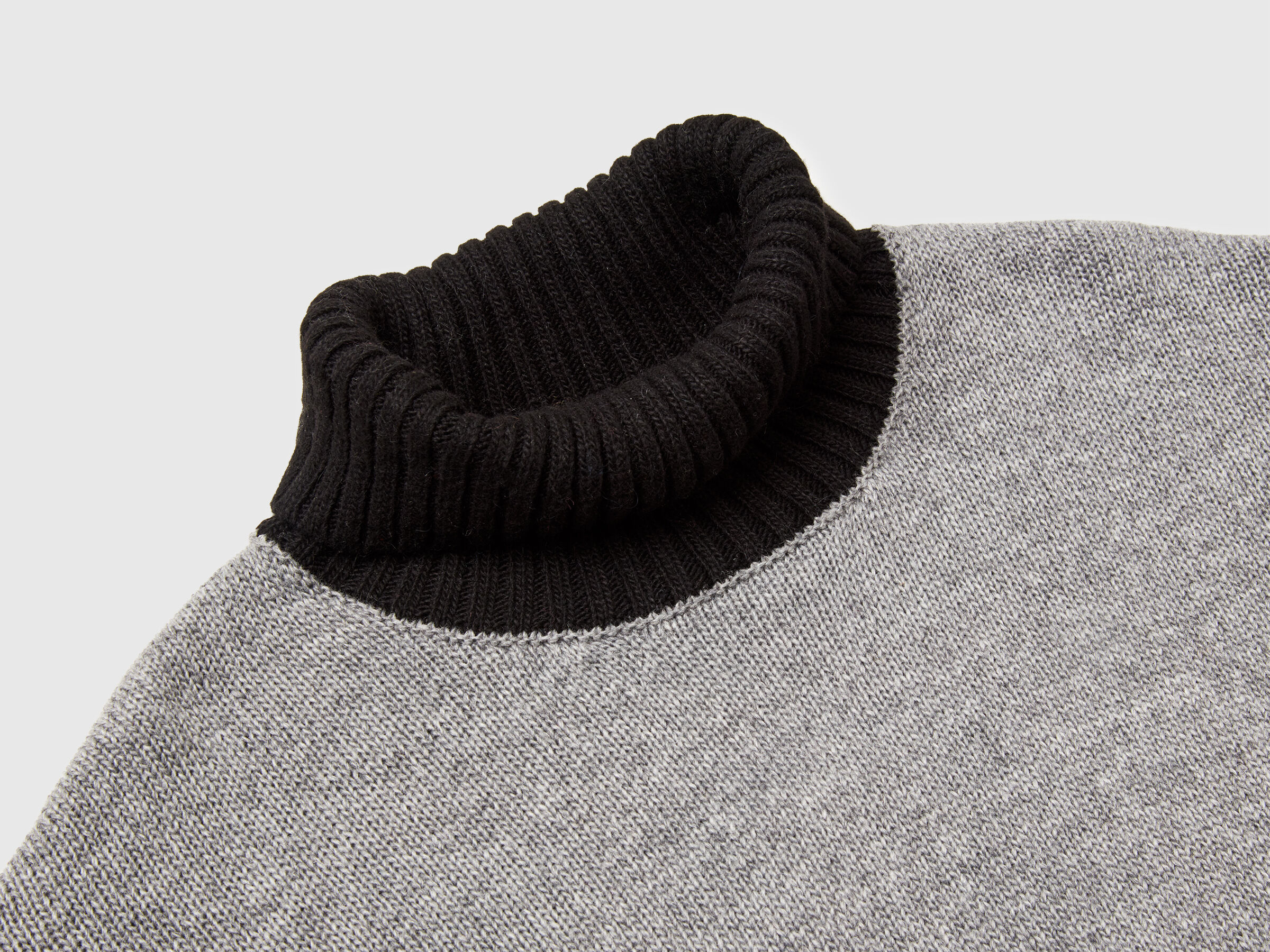 TURTLE NECK SWEATER Women image number 7